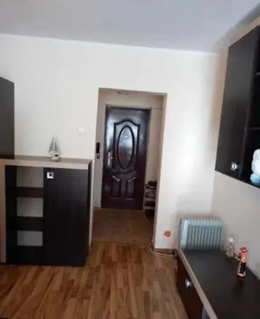 Modern Studio 2 Min From Metro Dristor, 10 Min From Mall ブカレスト